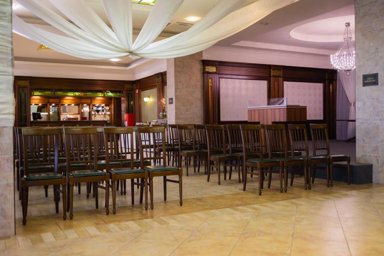 Dabas Hotel 3*